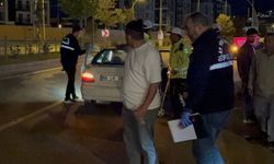 Malatya'da 2 aracın çarptığı yaya hayatını kaybetti