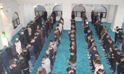 Mardin’de bayram namazı dualarla eda edildi