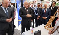 Diyarbakır'da düzenlenen bilim fuarı takdir topladı
