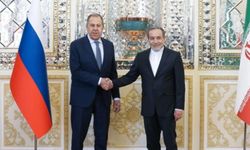 Rusya Dışişleri Bakanı Lavrov ile İranlı mekidaşı Arakçi görüştü