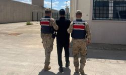 Şanlıurfa’da göçmen kaçakçılığı suçundan aranan şahıs yakalandı