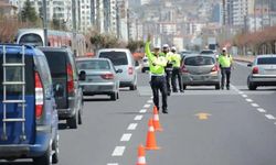 Trafikte işlem gören araç sayısı düştü