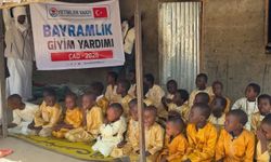 Yetimler Vakfı'ndan Çad'da bayramlık kıyafet desteği