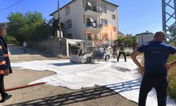 Elâzığ'da korkutan otomobil yangını