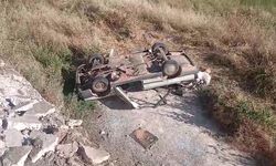 Şanlıurfa'da otomobil şarampole devrildi: 1 ölü, 4 yaralı
