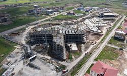500 yataklı bölge hastanesi yükseliyor