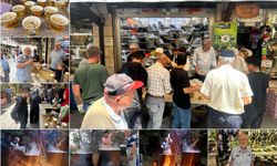 73 yıldır aynı dükkânda aşure geleneğini yaşatıyor