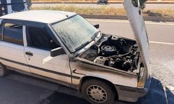 Adıyaman'da seyir halindeki otomobil yandı