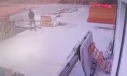 Büyük zarara yol açan yangının görüntüleri ortaya çıktı