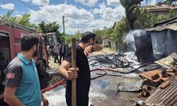 Bingöl’de ev yangını: Dumandan etkilenen 2 kişi hastaneye kaldırıldı