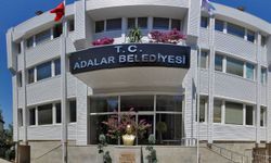 CHP'li Adalar Belediyesi'ne "rüşvet ve yolsuzluk" operasyonu: 41 gözaltı