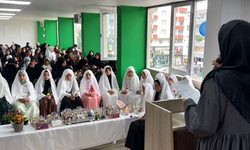 Gaziantep'te genç kızlar tesettüre adım attı