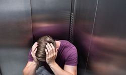 Klostrofobi nedir? Klostrofobi belirtileri nelerdir?