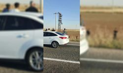 Şanlıurfa’da elektrik akımına kapılan şahıs direkte asılı kaldı
