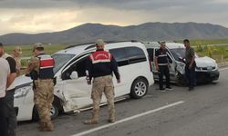 Van'da trafik kazası: 3 yaralı