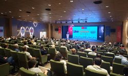 Yerel yönetimde sivil katılımın geleceği Gaziantep'te konuşuldu