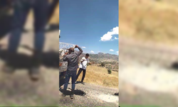 Belediyeden umudu kesince yollarını kendi imkanlarıyla onardılar