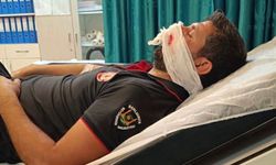 Şanlıurfa'da hava basılırken itfaiye aracının lastiği patladı: Bir yaralı