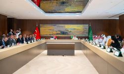 Bakan Kurum, Suudi Arabistan'da temaslarda bulundu