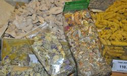 Tıbbi bitki çaylarının satışı artık yalnızca eczanelerden yapılacak