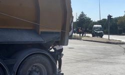 Gaziantep'te işçi servisi tıra arkadan çarptı: 11 yaralı