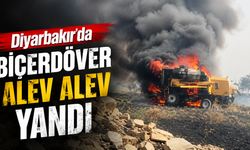 Diyarbakır'da biçerdöver alev alev yandı