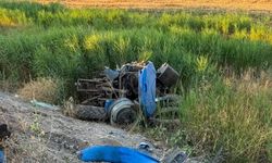 Diyarbakır'da TIR'ın çarptığı traktör şarampole devrildi; Vatandaşlar seferber oldu