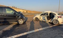 Diyarbakır'dan yola çıktılar: Feci kazada 2 ölü; 2'si ağır 8 yaralı