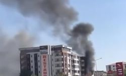 Elazığ'da iş yeri alevlere teslim oldu