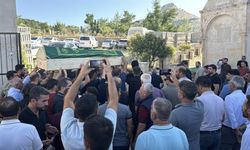Mardin'deki kazada ölen 2 kişi toprağa verildi
