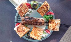 Diyarbakır'ın Perdeli Ciğer Kebabı damaklarda iz bırakıyor