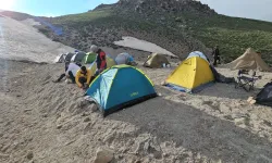 Süphan Dağı zirvesinden Van Gölü için anlamlı çağrı