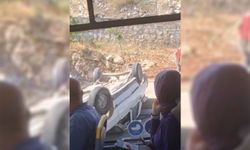 Takla atan otomobilin sürücüsü yaralandı
