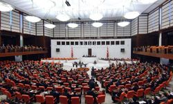 TBMM'de öğrenci affını da içeren kanun teklifinin ilk 13 maddesi kabul edildi