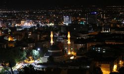 Türkiye genelinde 90 bin camide selalar okundu