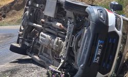 Siirt'te hastaya bakmaya giden ambulans devrildi