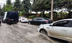 Bingöl'de güneşli hava yerine sağanak yağış