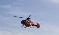 Gaz lambası yağı içen çocuk helikopter ambulansla Diyarbakır'a sevk edildi