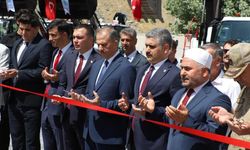 Hakkâri'ye 20 yeni araç ve iş makinesi kazandırıldı