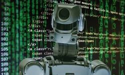 Robotlar birbirini hacklemeye başladı