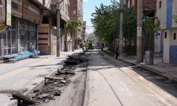 Bağlarda 5 cadde sıcak asfaltla yenileniyor