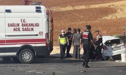 Gaziantep'te iki araç çarpıştı: 2 ölü, 4 yaralı