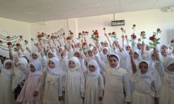 Diyarbakır'da Kur'an-ı Kerim öğrenen minikler için kapanış programı düzenlendi