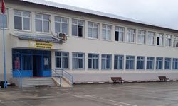 Çermik’te 63 yıllık okul yıkılıyor