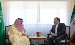 İran ve Suudi Arabistan dışişleri bakanları görüştü