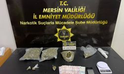 Mersin'de sokak satıcılarına operasyonda 4 tutuklama