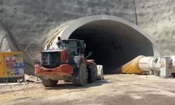 Tünelde demirler esnedi, işçiler sıkıştı: 1 ölü, 5 yaralı