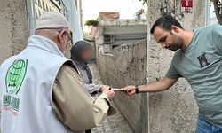 Umut Kervanı Batman'da mağdur ailelere nakdi yardım ulaştırdı