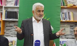 Yapıcıoğlu: Siyaset millete hizmet ve Allah'ın rızasını kazanma aracıdır