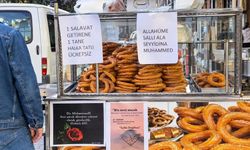 "1 salavat getirene 1 halka tatlı"; Stant ilgi odağı oldu